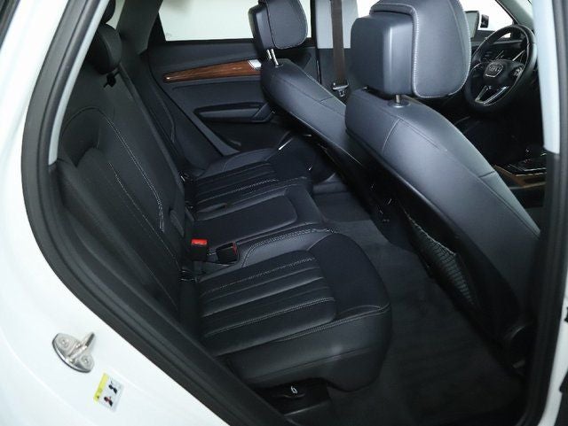 2023 Audi Q5 40 Premium quattro