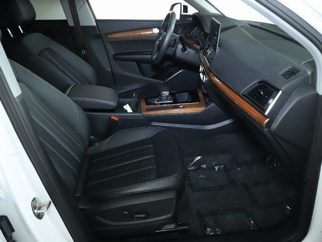2023 Audi Q5 40 Premium quattro
