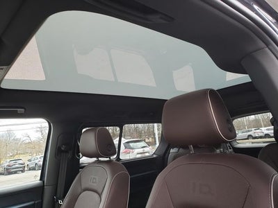 2025 Volkswagen ID. Buzz Pro S Plus