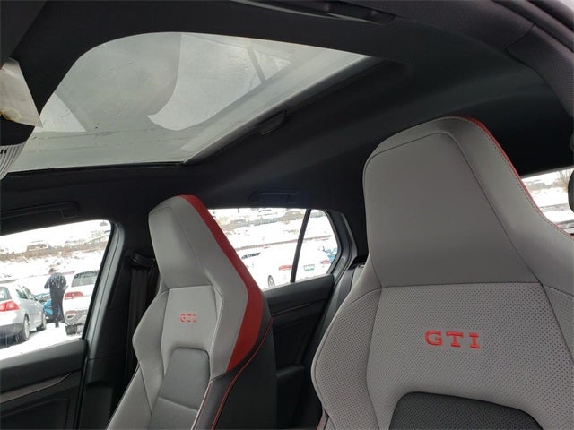 2026 Volkswagen Golf GTI 2.0T SE
