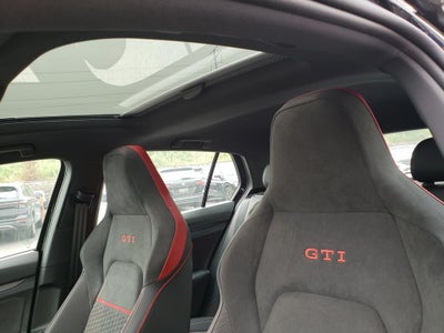 2026 Volkswagen Golf GTI 2.0T SE