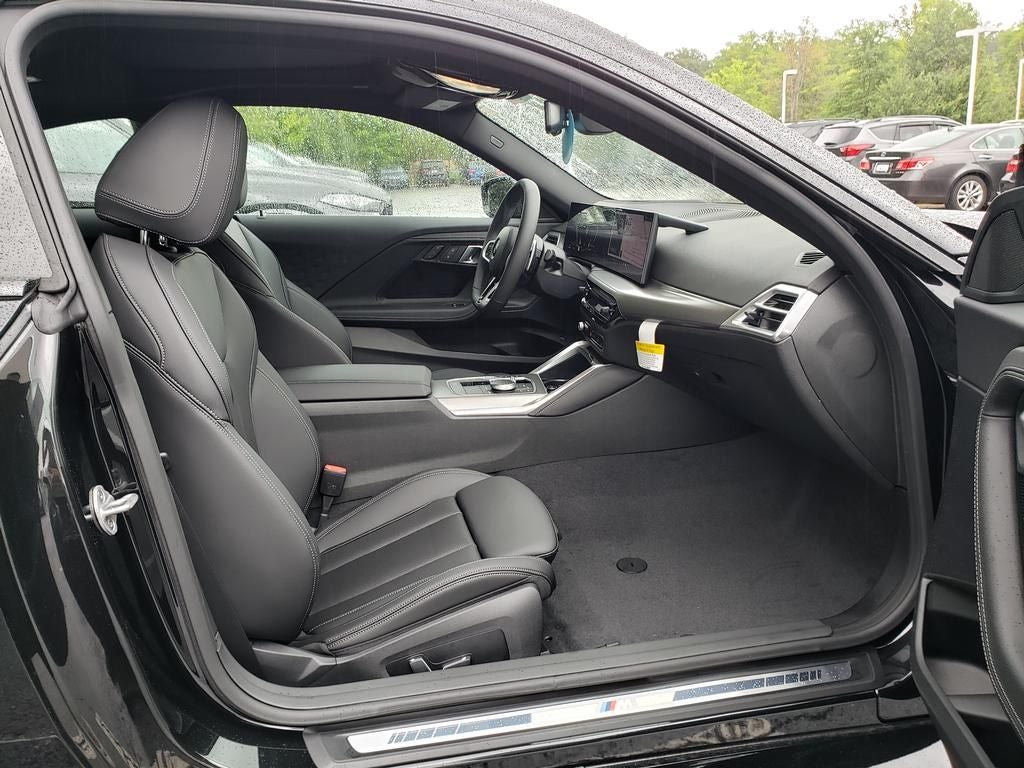 2025 BMW 2 Series 230i xDrive