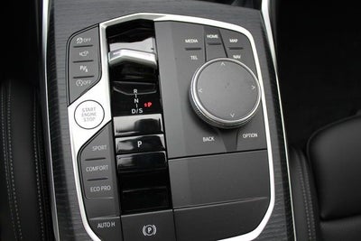 2025 BMW 3 Series 330i xDrive