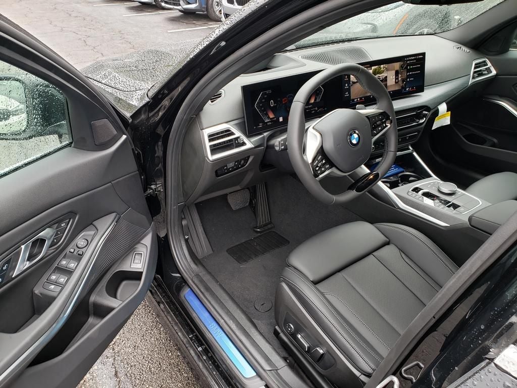 2025 BMW 3 Series 330i xDrive