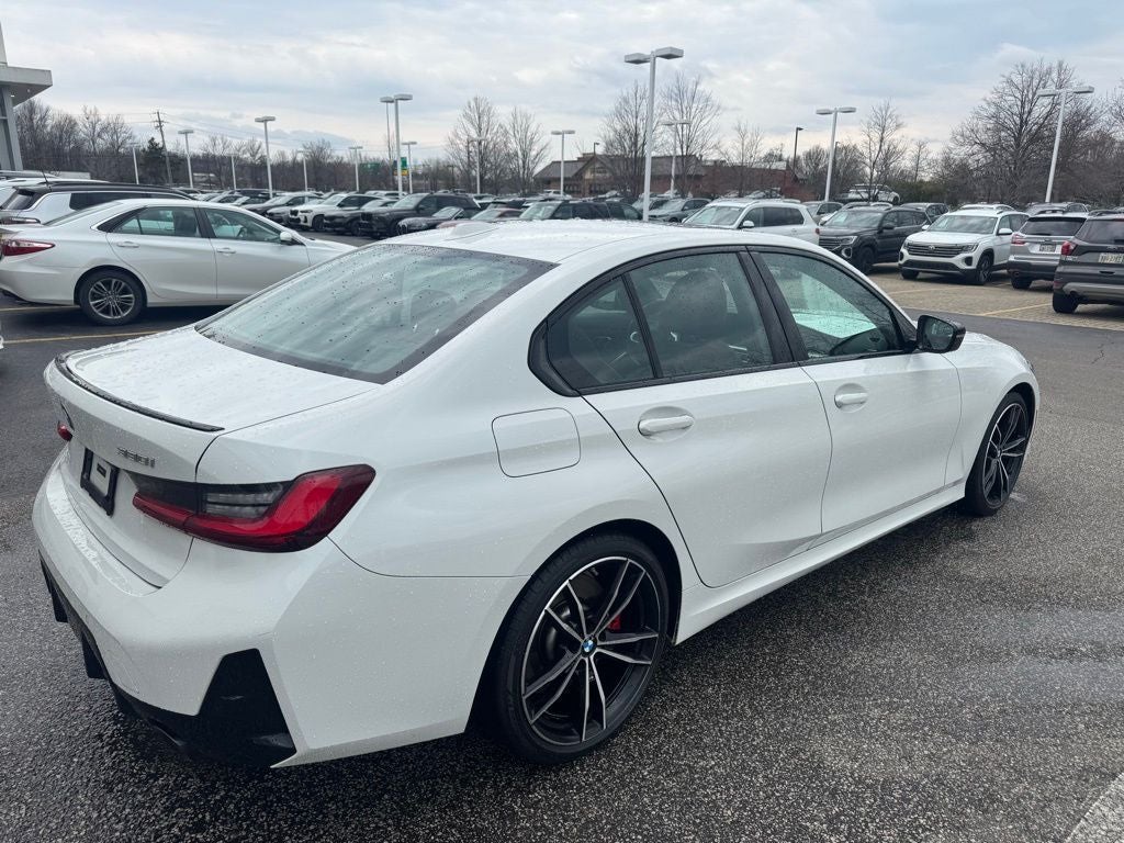 2023 BMW 3 Series 330i xDrive