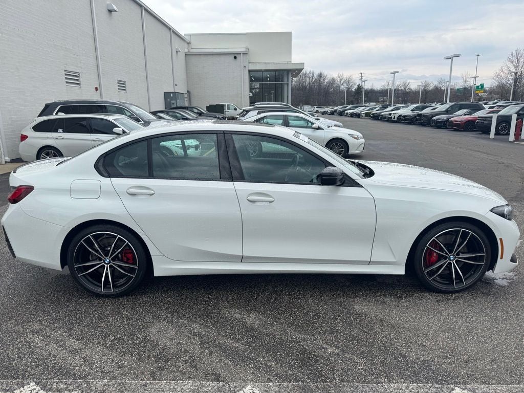 2023 BMW 3 Series 330i xDrive
