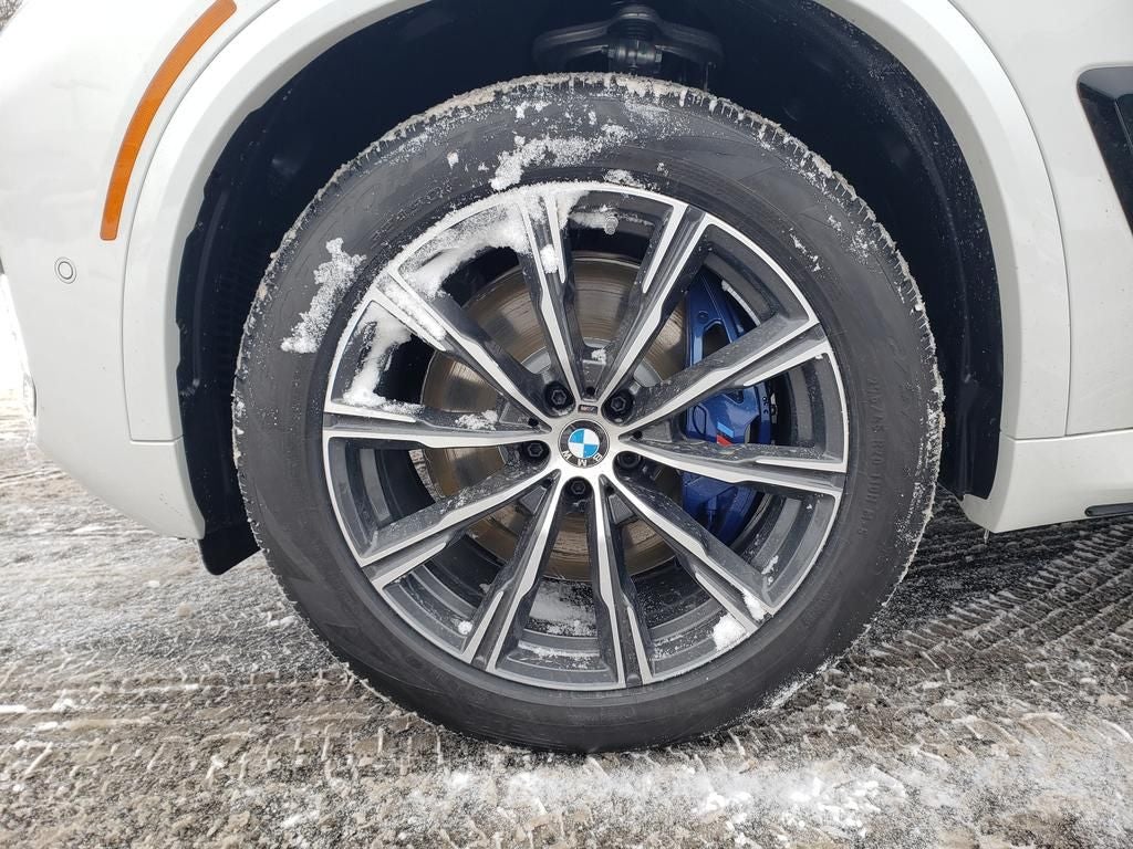 2026 BMW X5 M60i