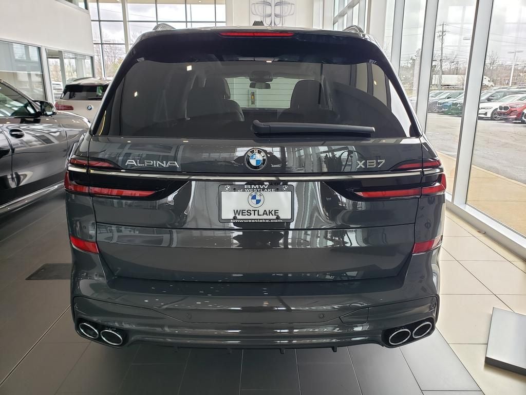 2026 BMW X7 ALPINA XB7
