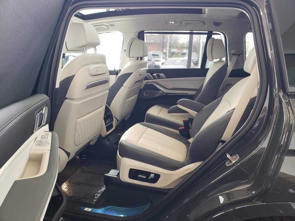 2026 BMW X7 ALPINA XB7