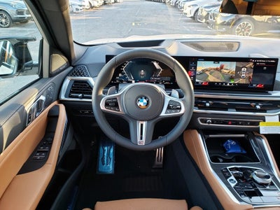 2026 BMW X6 M60i