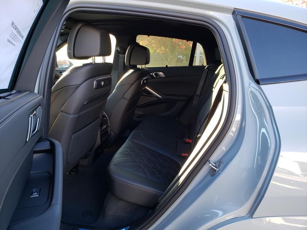 2026 BMW X6 M60i