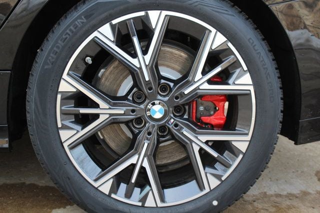 2025 BMW 2 Series M235i xDrive