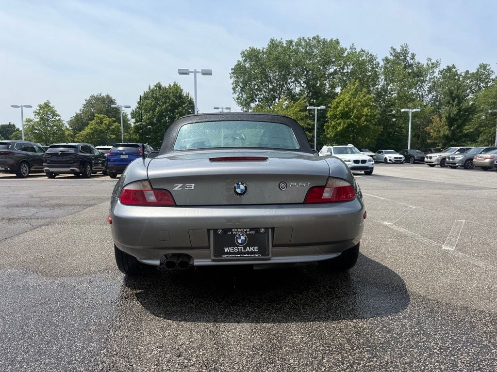 2001 BMW Z3 2.5i