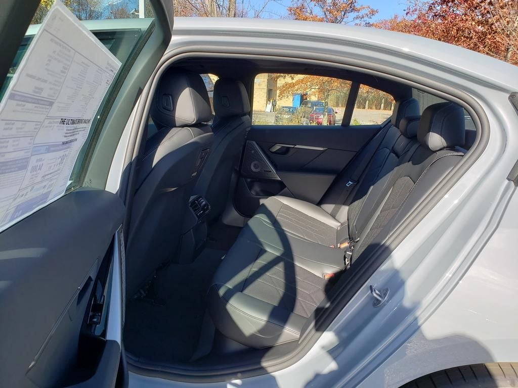 2026 BMW i5 xDrive40