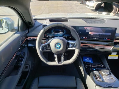 2026 BMW i5 xDrive40