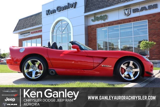 2005 Dodge Viper SRT10
