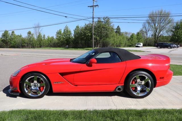 2005 Dodge Viper SRT10