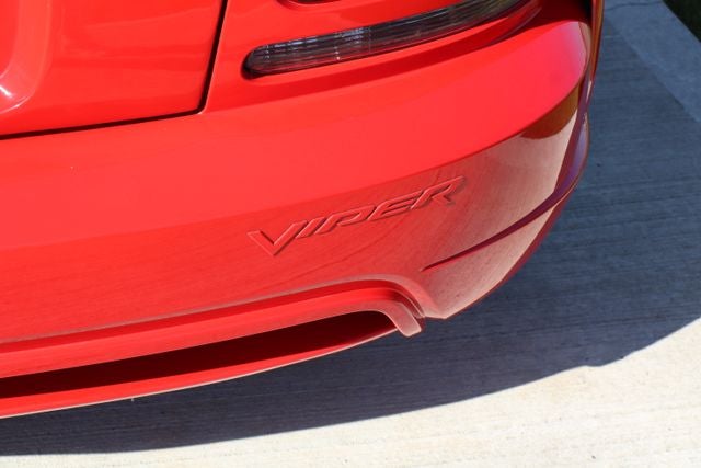 2005 Dodge Viper SRT10