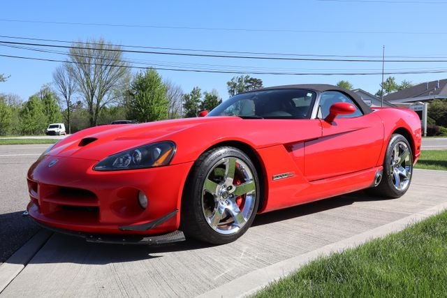 2005 Dodge Viper SRT10