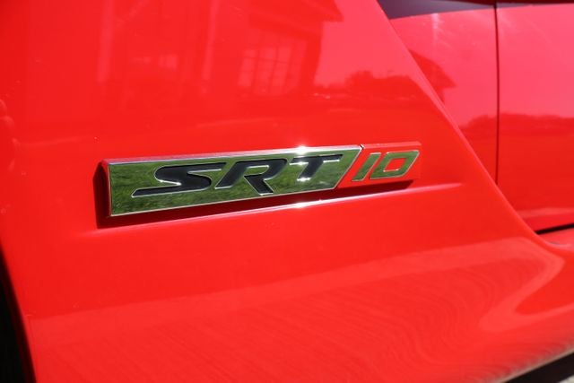 2005 Dodge Viper SRT10