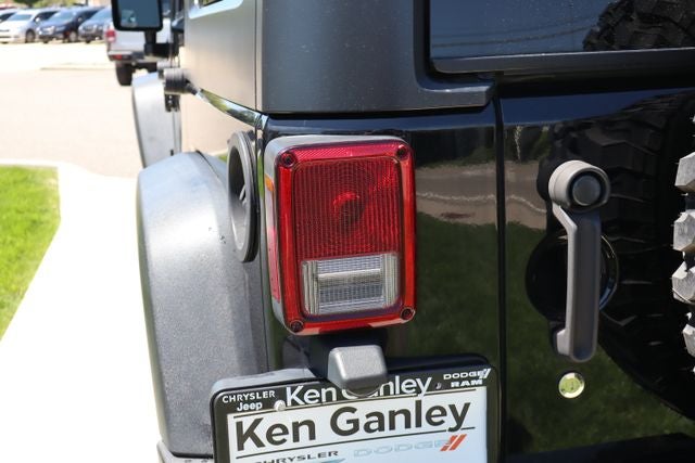 2017 Jeep Wrangler Unlimited Willys
