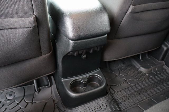 2017 Jeep Wrangler Unlimited Willys