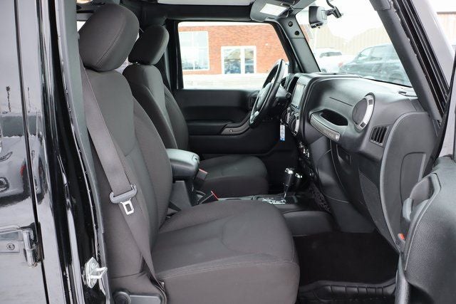 2017 Jeep Wrangler Unlimited Willys