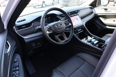 2025 Jeep Grand Cherokee Overland