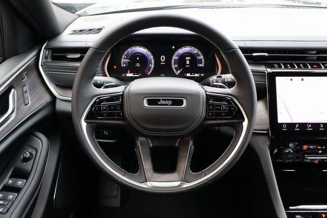 2025 Jeep Grand Cherokee Overland