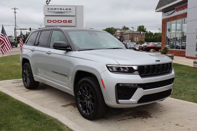 2026 Jeep Grand Cherokee Summit