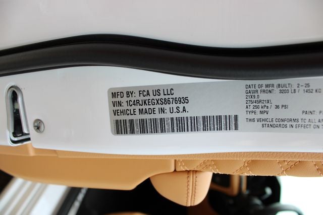 2025 Jeep Grand Cherokee L Summit Reserve