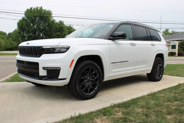 2025 Jeep Grand Cherokee L Summit Reserve
