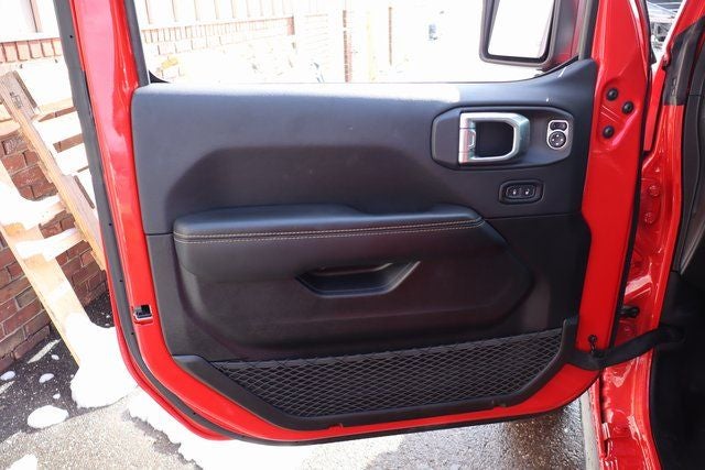 2025 Jeep Wrangler Sahara 4XE Backcountry