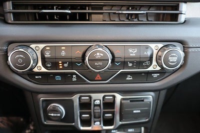 2025 Jeep Wrangler Sahara 4XE Backcountry