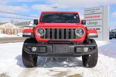 2025 Jeep Wrangler Sahara 4XE Backcountry