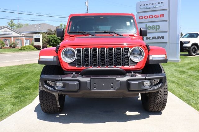 2025 Jeep Wrangler Sahara 4XE Backcountry