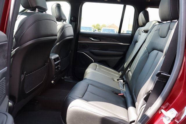 2025 Jeep Grand Cherokee 4XE