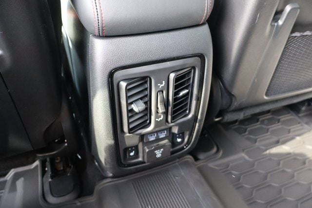 2026 Dodge Durango GT Plus HEMI V8 Blacktop