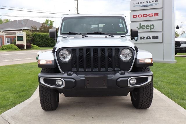 2022 Jeep Gladiator Overland