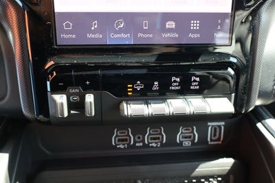 2026 RAM 1500 Limited Night Edition