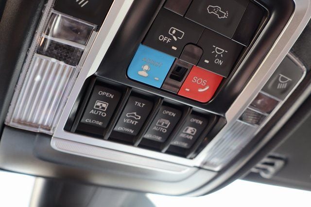 2026 RAM 1500 Limited Night Edition