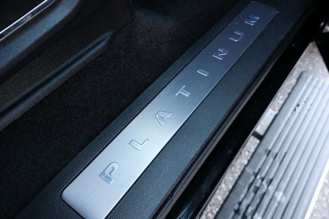 2017 Ford F-150 Platinum