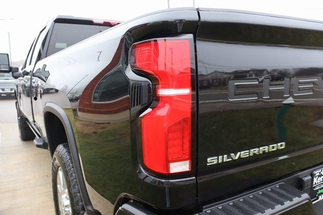 2025 Chevrolet Silverado 2500HD High Country Long Bed