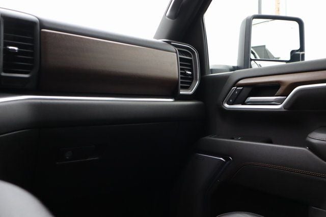 2025 Chevrolet Silverado 2500HD High Country Long Bed