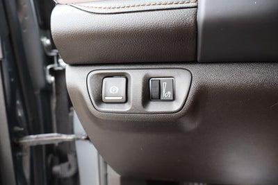 2021 GMC Acadia AT4