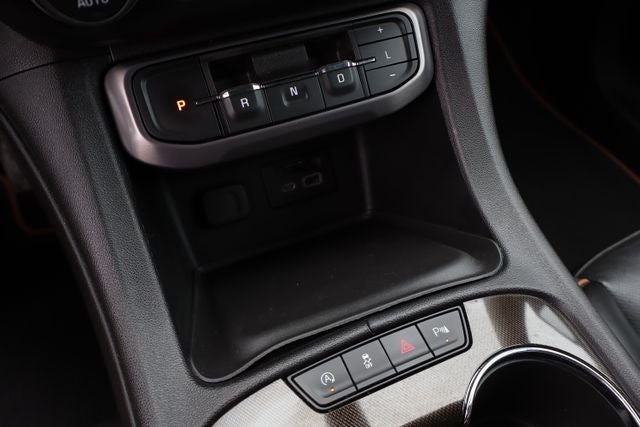 2021 GMC Acadia AT4