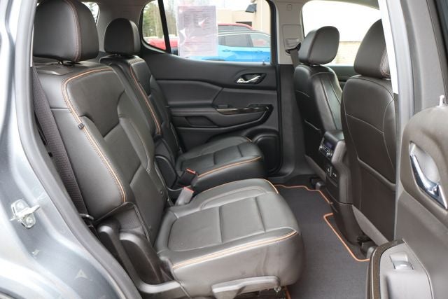 2021 GMC Acadia AT4