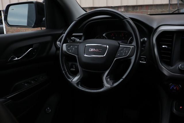 2021 GMC Acadia AT4