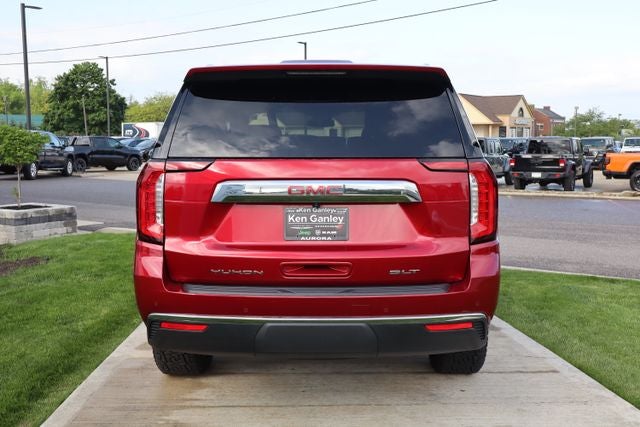 2023 GMC Yukon SLT