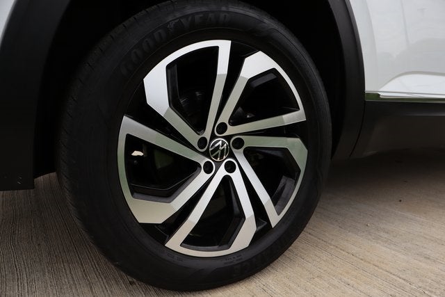 2023 Volkswagen Atlas SEL